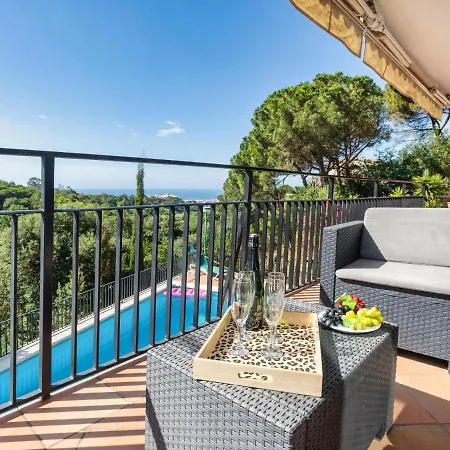 Holiday Balmain * Lloret de Mar