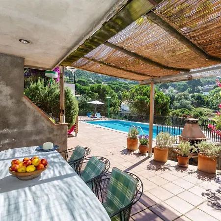 Holiday Balmain By Interhome Casa de Férias